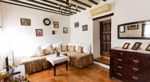 La Casa de los Soportales - Image 2