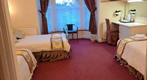 Diamond House - Image 2