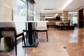KDM Hotel - Image 2