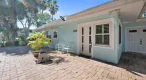 Dolphin Den Perfect Cocoa Beach Getaway - Image 5