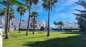 Casa Feliz - Stunning 2 bed Penthouse in Manilva with pool, sea and mountain views, close to the beach and facilities - Image 4