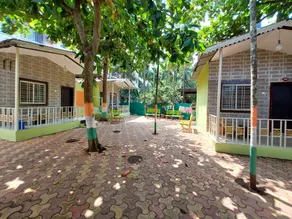 Royal Beach Resort - Image 4