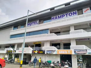 HOTEL HAMPTON - Image 5