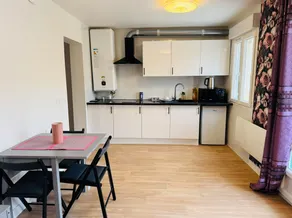 Paris Apartments - Image 3
