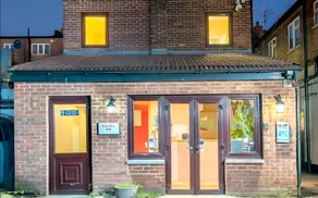 Elstree Inn - Image 2