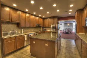 113 El Matador 1 Bedroom Condo by RedAwning - Image 2