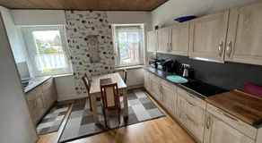 Haus Medaillon - Image 3
