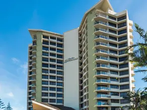 Surfers Hawaiian Apartments - Image 4