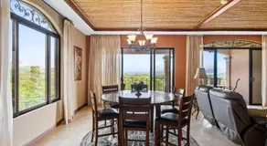 Stunning Luxury Penthouse in Exclusive Beachfront Community with Resort-Style Amenities & Sweeping Views of the Ocean & Golf Course - Image 4