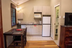Sunshine Valley Cottages - Image 4