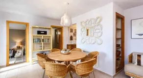 VILLA JARAMA - Elégante villa moderne près de la plage - Image 5