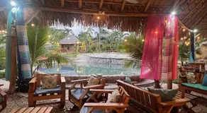 CHALET TROPICAL Hotel & Pool Bar Restaurant - Image 3