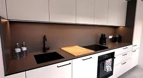 MiaCasa I Zentral I Parkplatz I Waschtrockner I Schreibtisch - Image 5