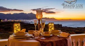 Grand Lux Boutique Manor - Image 3