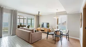 NEW SEAVIEW & SKY APARTMENT Playa De Oro 13rd floor con Parking - Image 2