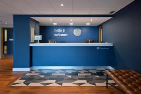 Travelodge Harlow - Image 2