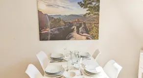 Urlaubsmagie - Ferienwohnung Bergsteigersuite - mit Balkon - Blick in die Sächsische Schweiz - B8 - Image 3