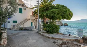 2 Bedroom Cozy Apartment In Podaca - Image 4