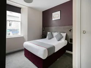 The Breadalbane Arms Room Only Hotel - Image 2