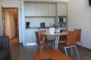 Apartamentos GHM Plaza - Image 4