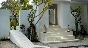 The sanctuary where luxury meets nature's embrance - Image 5