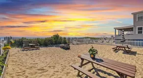 Beachfront Parking Salisbury Beach Retreat - Image 4