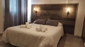 Hostal El Pinar - Image 2