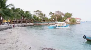 Stay & Fly at Amani Grand Resort Residences 3 Guests 5-Min Airport Pool Fast WiFi Netflix - Image 4