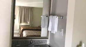 Flamingo Beach Inn - Image 3