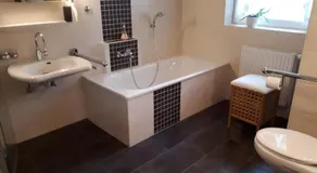 Grosszügige Wohnung für 4 Personen in Ostfriesland mit E- Ladesäule - Image 2