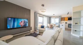 MAVIIE Luxusvilla mit Pool & Meerblick in Yalıkavak Geris - Image 2