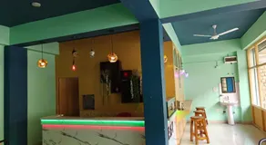 The Apricot Palace - Image 5
