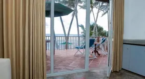 Shavara Beach - Image 4