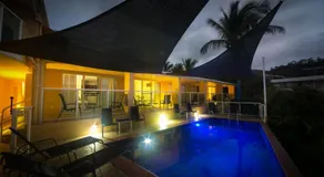 Sunlit Waters Studio Apartments - Image 2