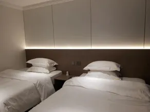Xintai Wenting Hotel - Image 3
