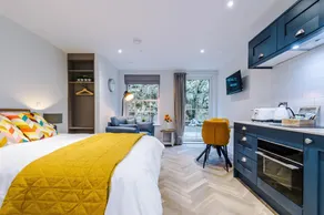 No.6 - Studio Apartment with Private Terrace - Image 2