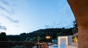 Kotinos Luxury Villa - Image 3