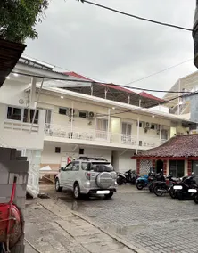 Hotel Paris Santika - Image 2