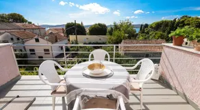 Apartment and Rooms Santini - Image 3