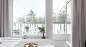Modern studio by Finnoo metro - Image 2