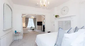 The Mariners Suite - Image 2