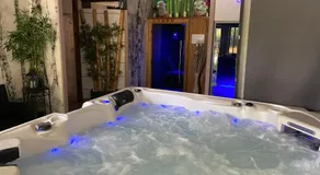 Le Noctambulle Spa - Image 3
