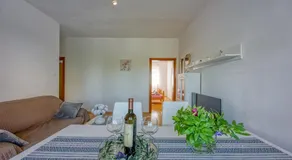 Manuela - Image 5