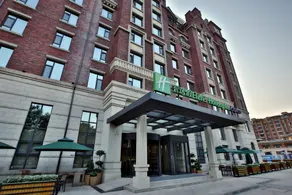 Holiday Inn Express Langfang Park View by IHG - Image 5