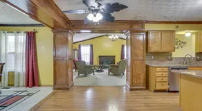 6 Mi to Rickenbacker Airport! Columbus Area Home - Image 3