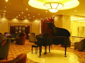 Qingdao Grand Hoya Hotel - Image 5