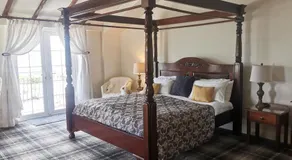 Three Rivers Hotel - Image 2