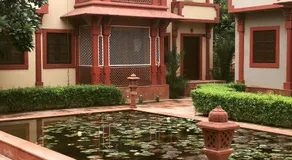 MVT Guesthouse & Restaurant - Image 3