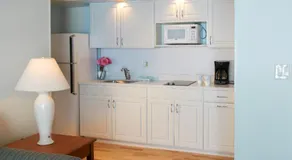 Sea Crest Inn - Image 4