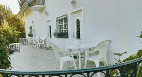 Fesztivál Nyaralóház - Image 3